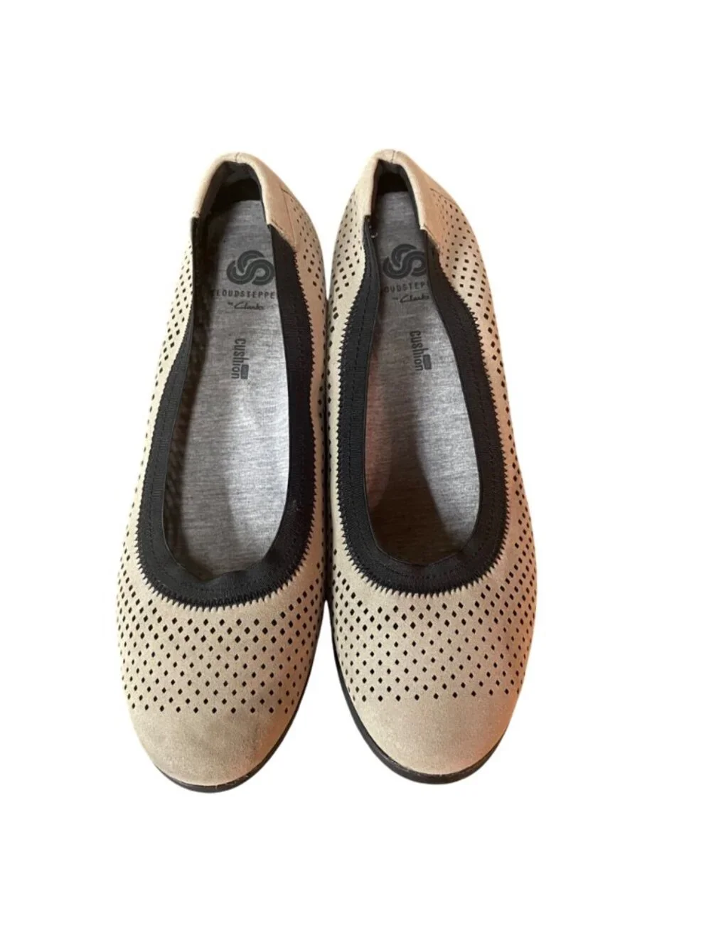 Clarks Cloudsteppers Caddel Trail Platform Wedge Slip Ons Sz 7.5 Lasercut